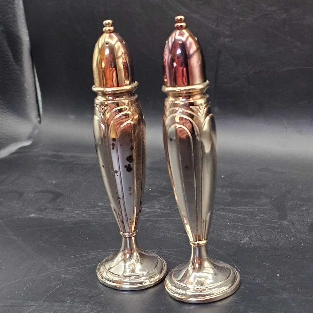 Oneida Salt Pepper Shakers Stamped Weighted 5.5in
